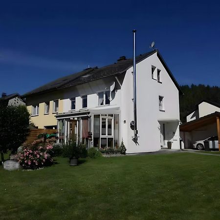Fewo Cheny 2 Mit 36Qm Titisee-Neustadt Bagian luar foto